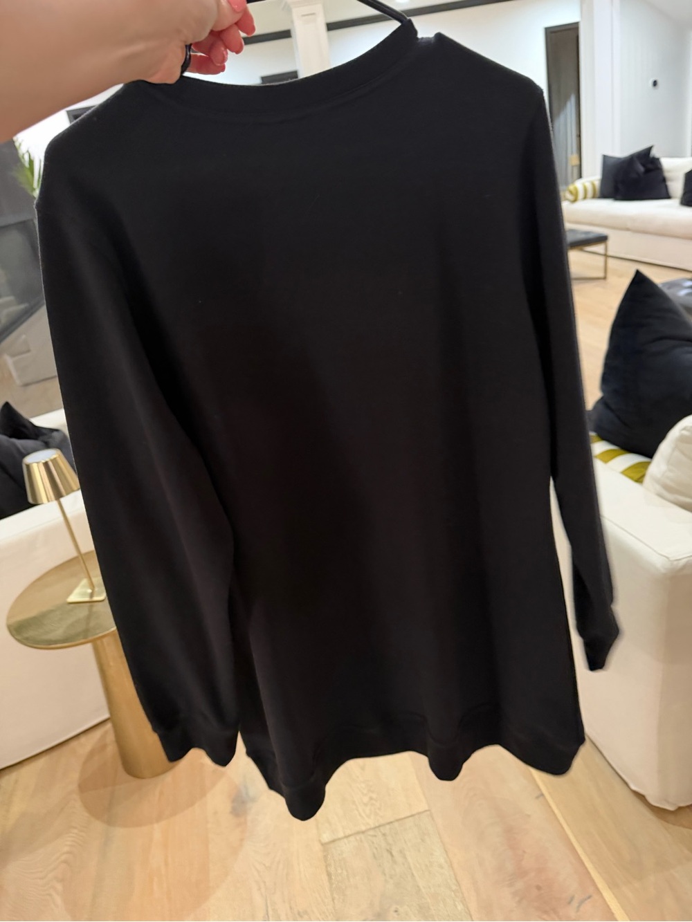 Nike Black Crewneck Sweatshirt with White Swoosh - Picture 3 of 3